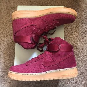Nike Air Force 1 Red Suede